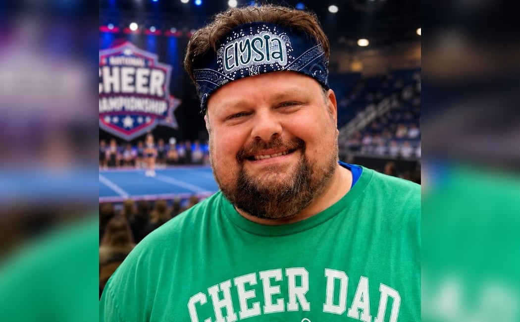 Jay Yoder “Cheer Dad” 1