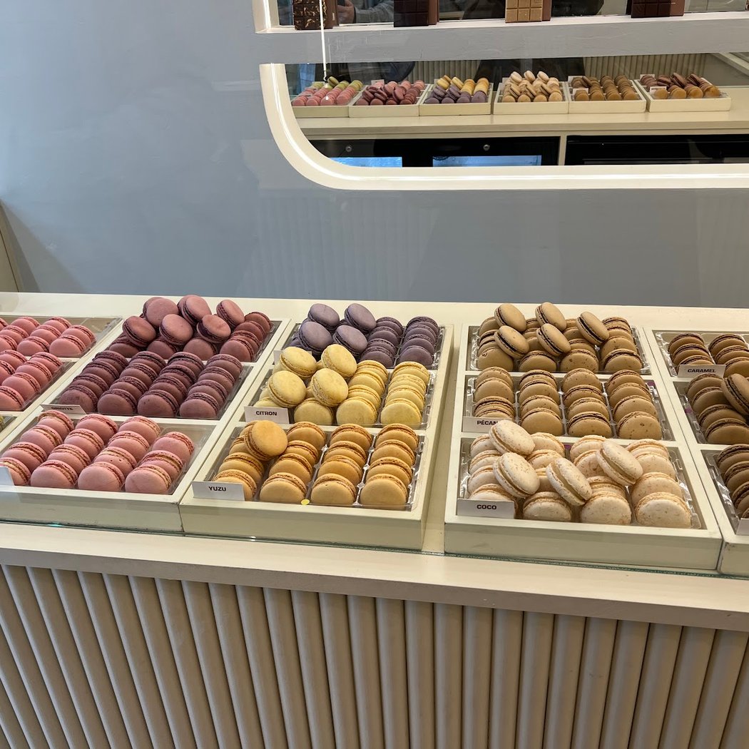 LB LE CHOCOLAT 1