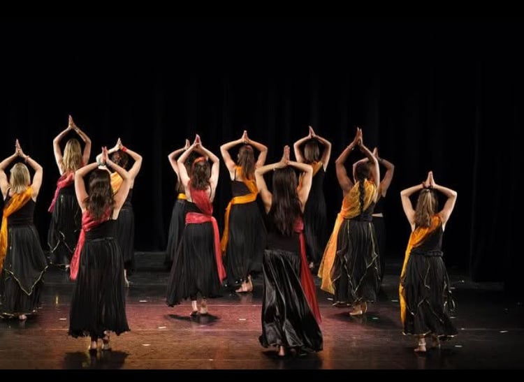 Course Dance Modern Jazz Adultes & Ados 3