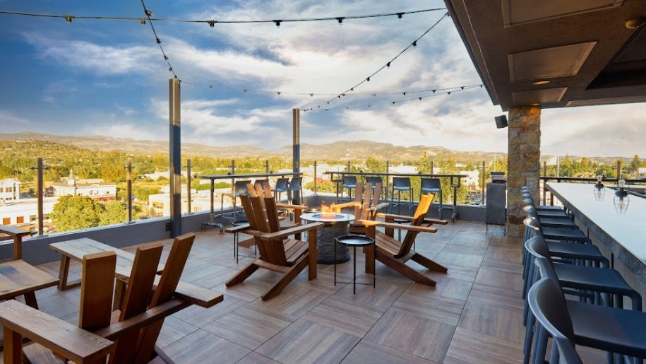 Modern American Restaurant Brunch