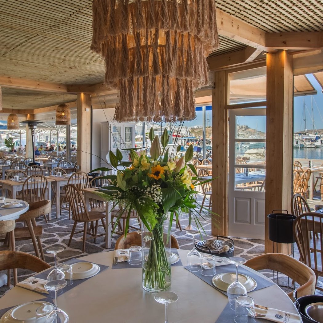 Axinos Seafood Restaurant 2