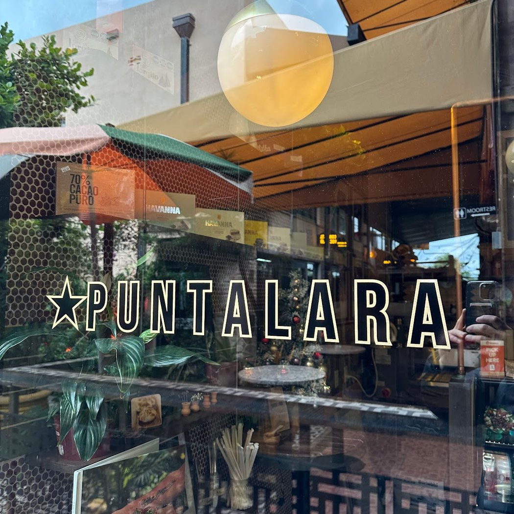 Punta ❌ Lara | EMPANADAS 2