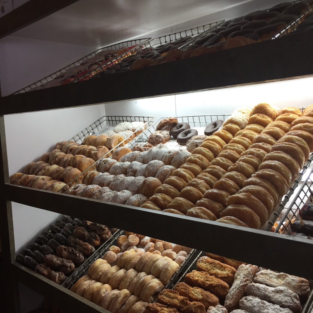 7th Ave Donuts & Diner 3