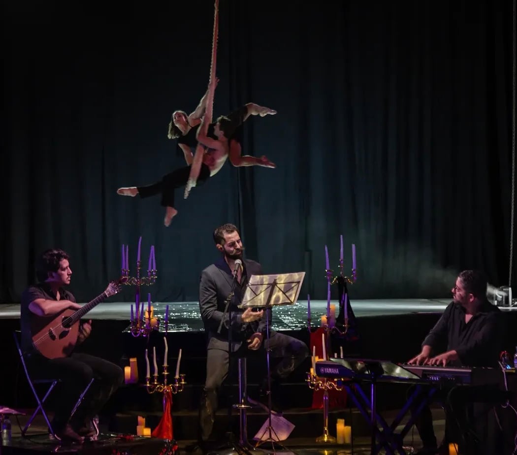 FADO SUSPENSO 2