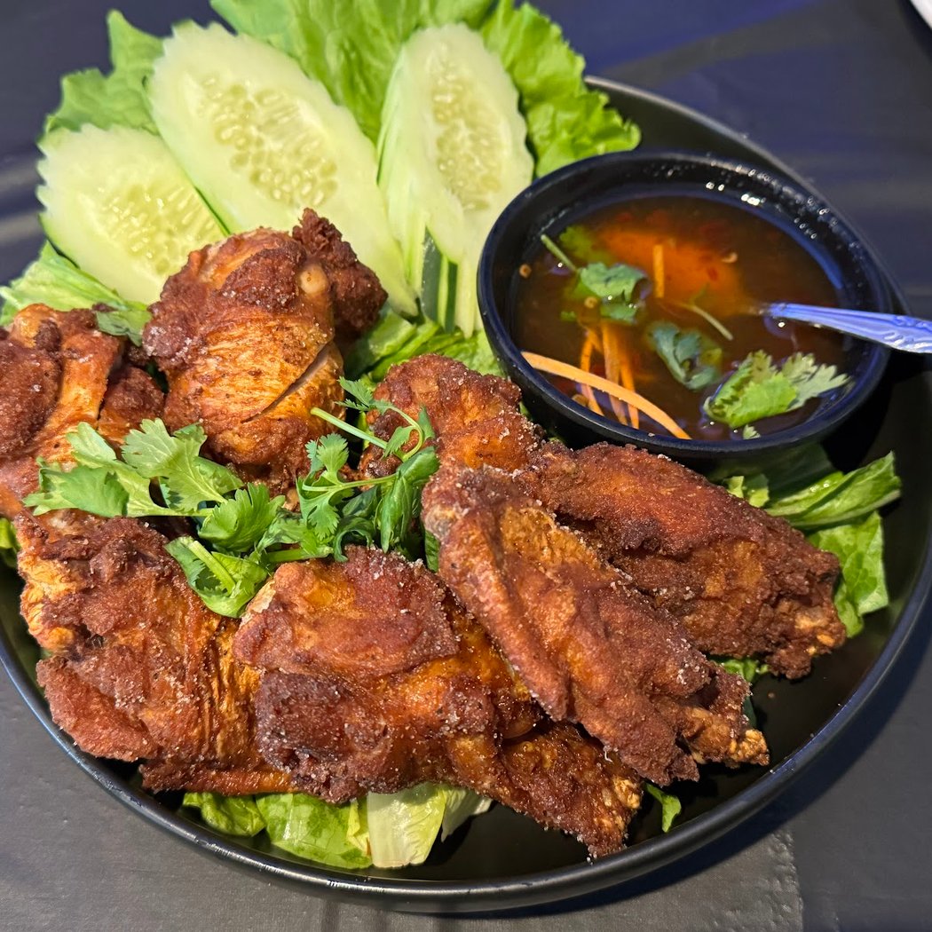 Oros Thai Restaurant 2