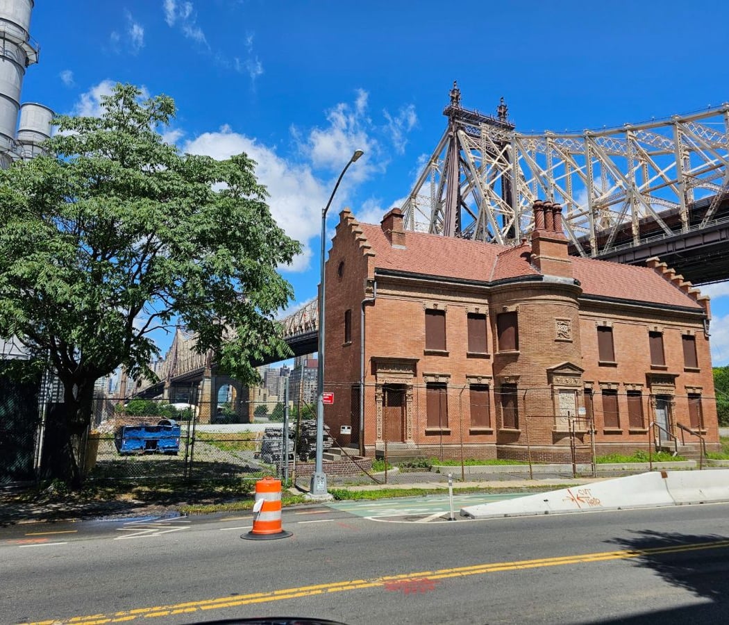 New York Architectural Terra Cotta Works Building 2