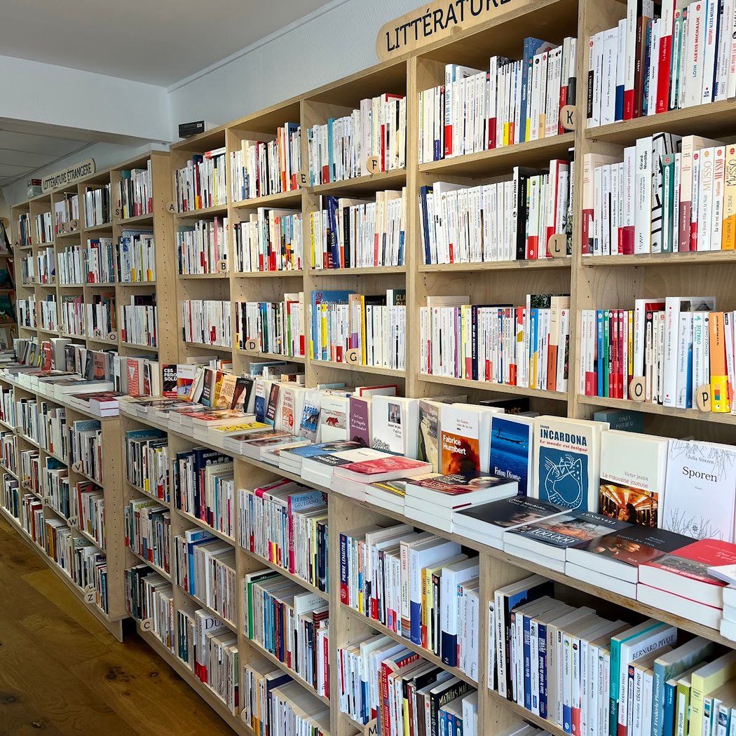 Librairie indépendante La Plume 3