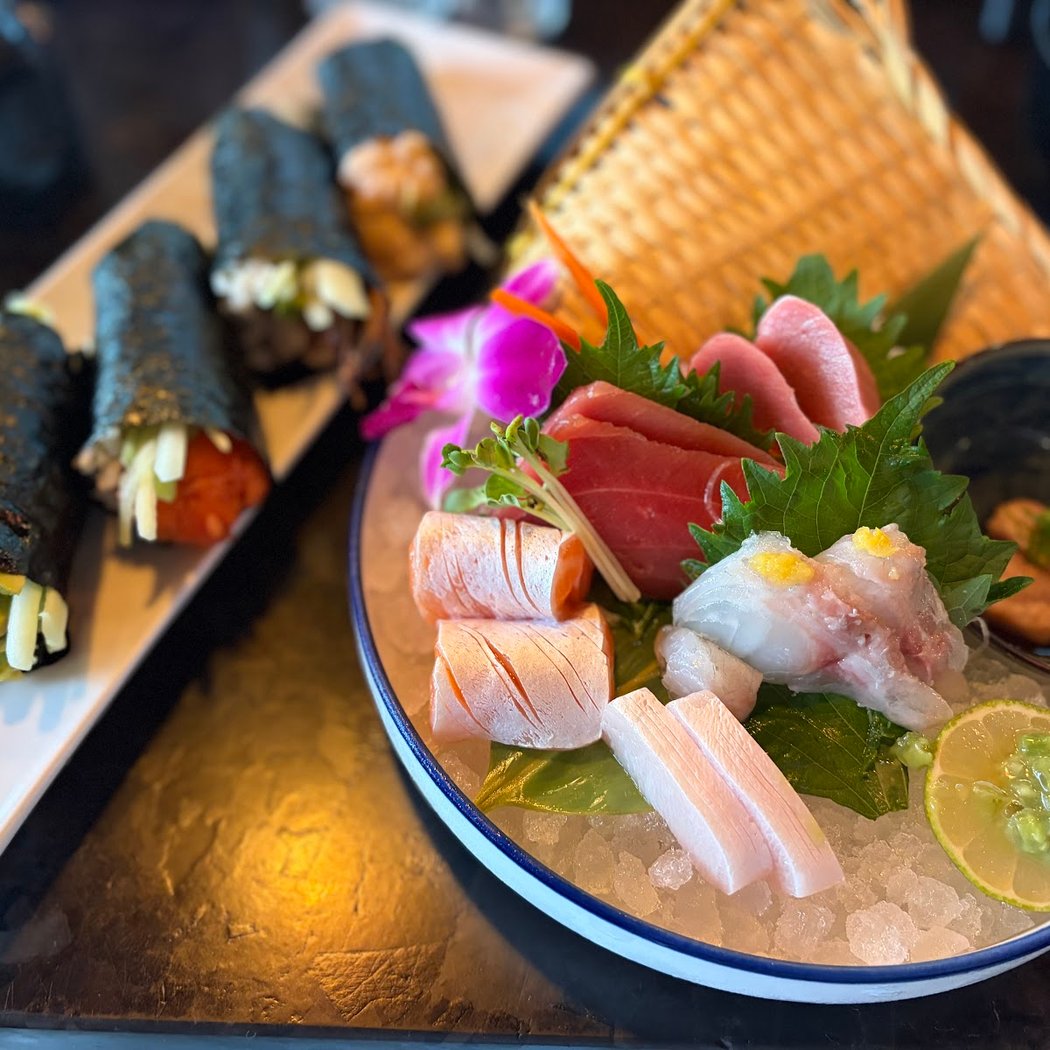 NOIR Sushi and Sake Fusion Lounge 3