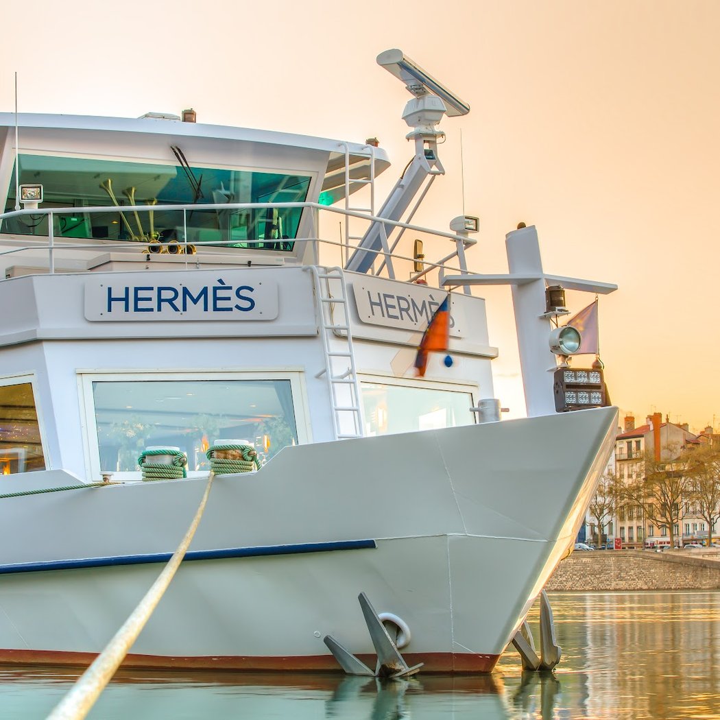 Boat Hermes Restaurant (Restaurant Cruises in Lyon) 1