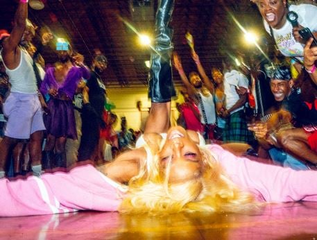 Urban Stomp: Dreams & Defiance on the Dance Floor 1
