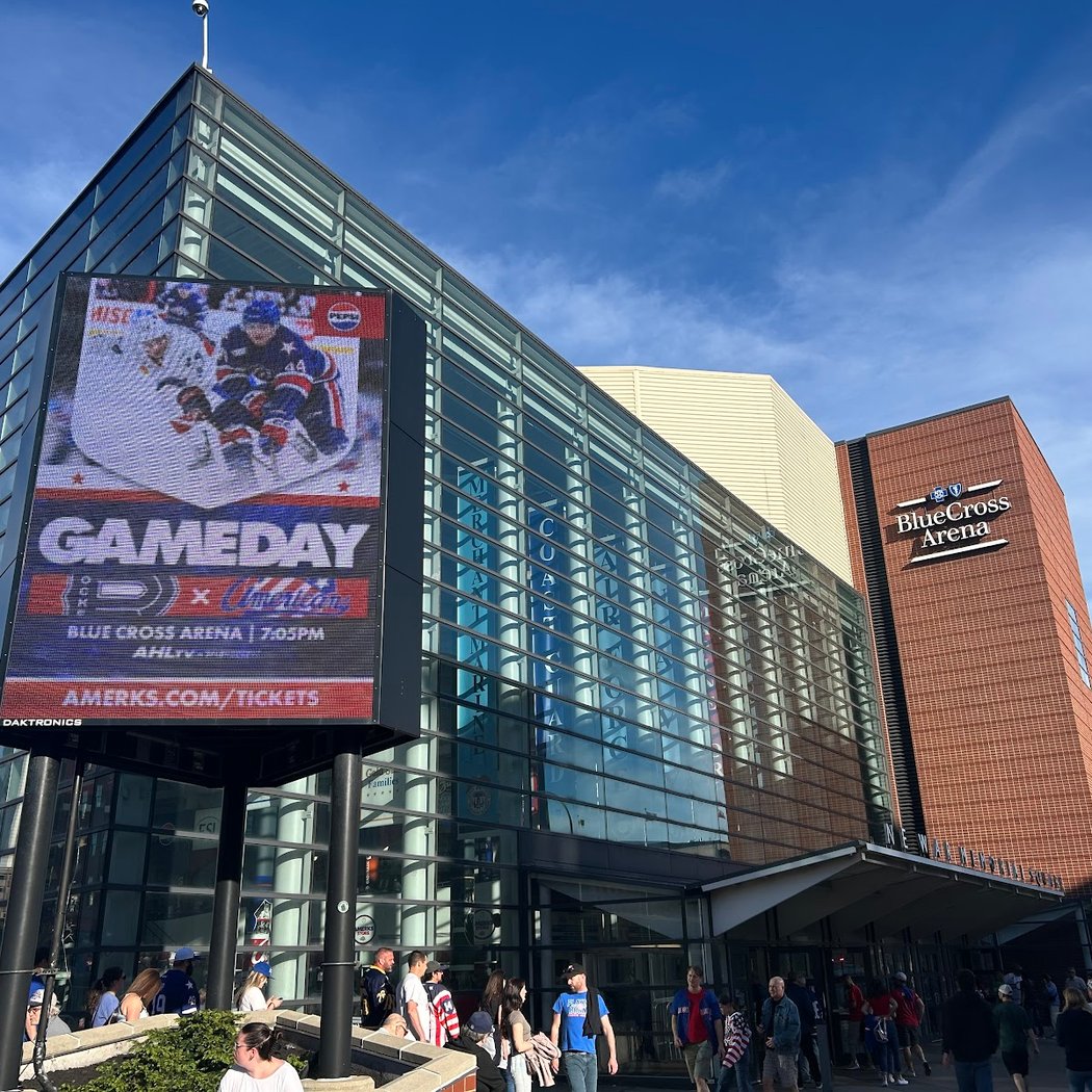 Rochester Americans vs Syracuse Crunch 2