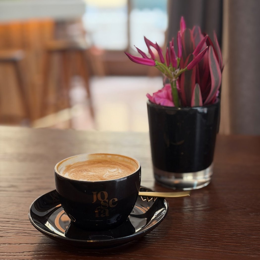 Josefa Bar & Coffee 3
