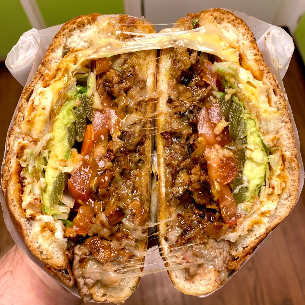 Super Tacos El Conrro Food Truck 1