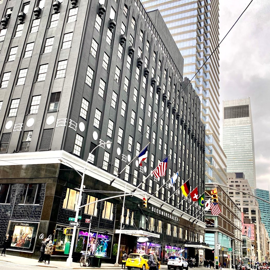 Bloomingdale's 2