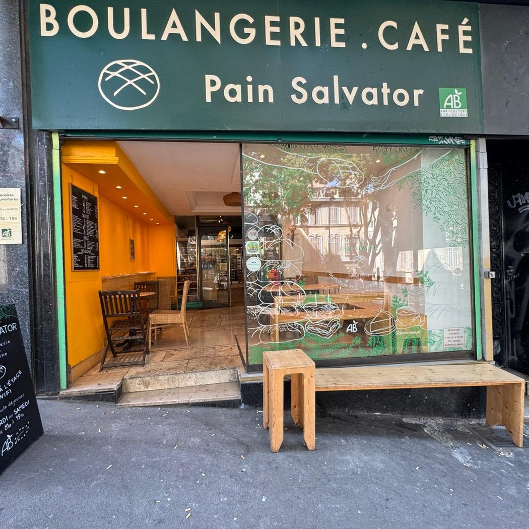 Boulangerie-Café Pain Salvator 2