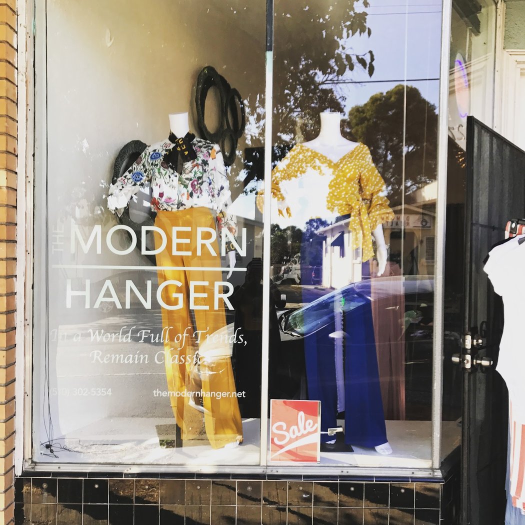 The Modern Hanger 1