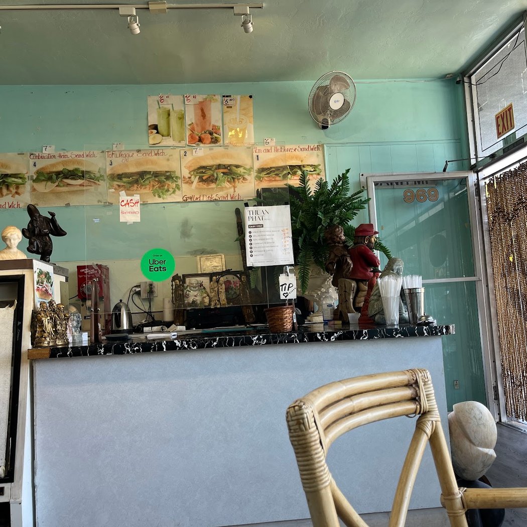 Banh Mi & Coffee 2