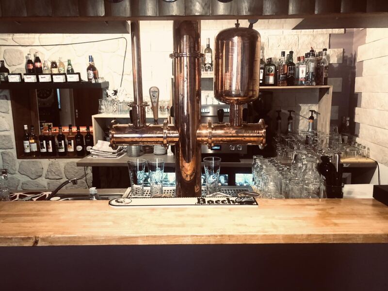 Le Bar O Metre 2