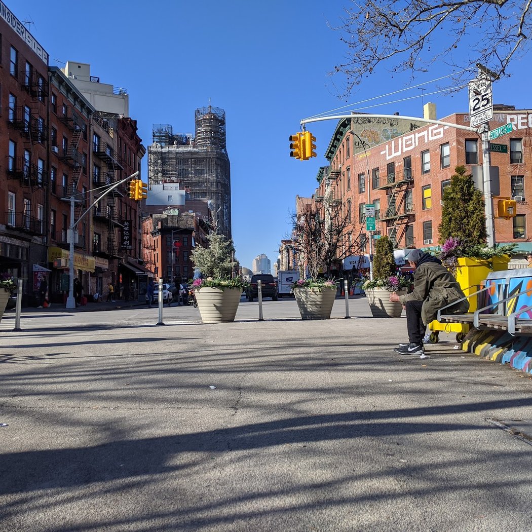 Straus Square 2