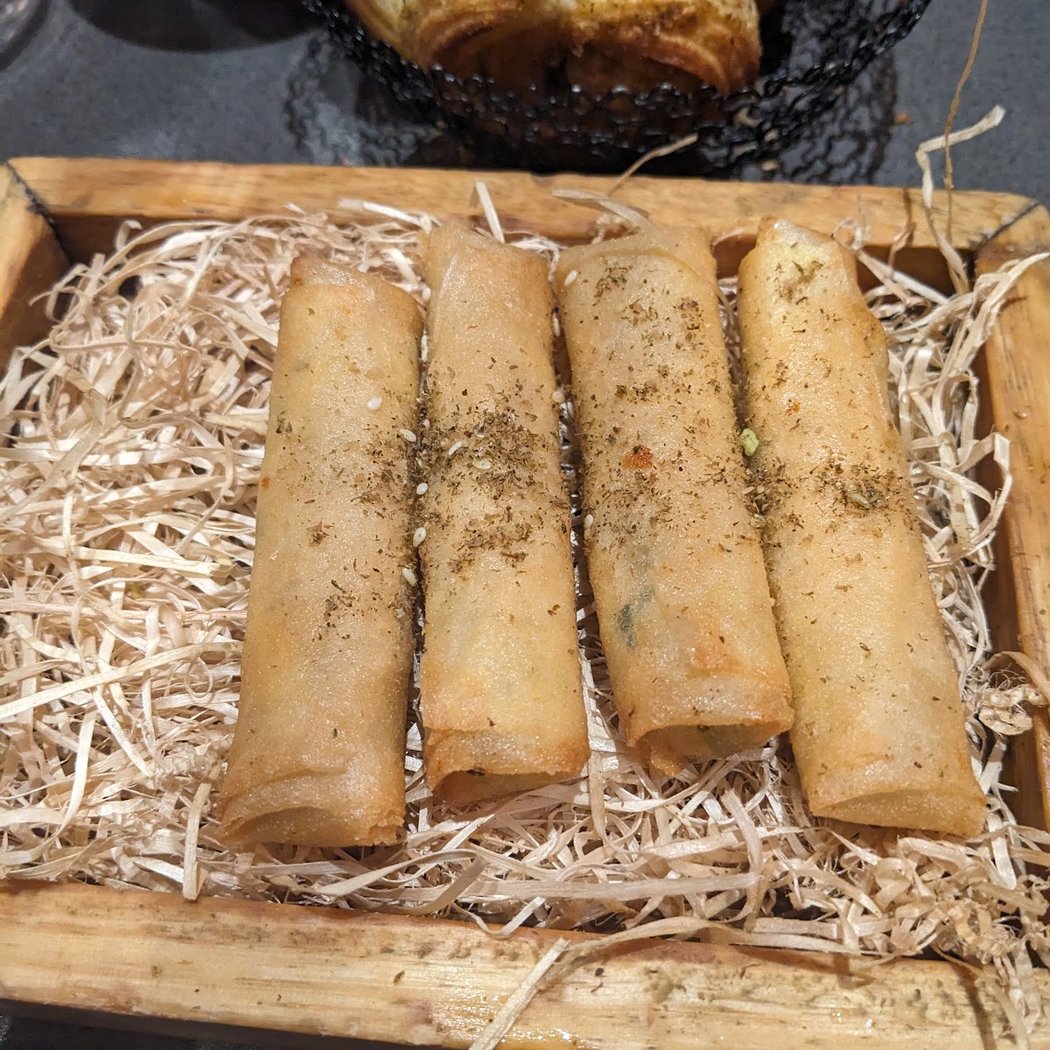 Qasti Bistro 2