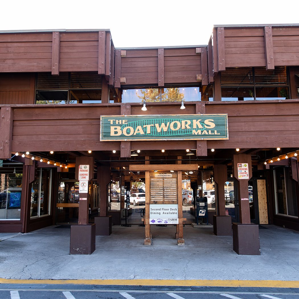 Boatworks Shopping Mall 2