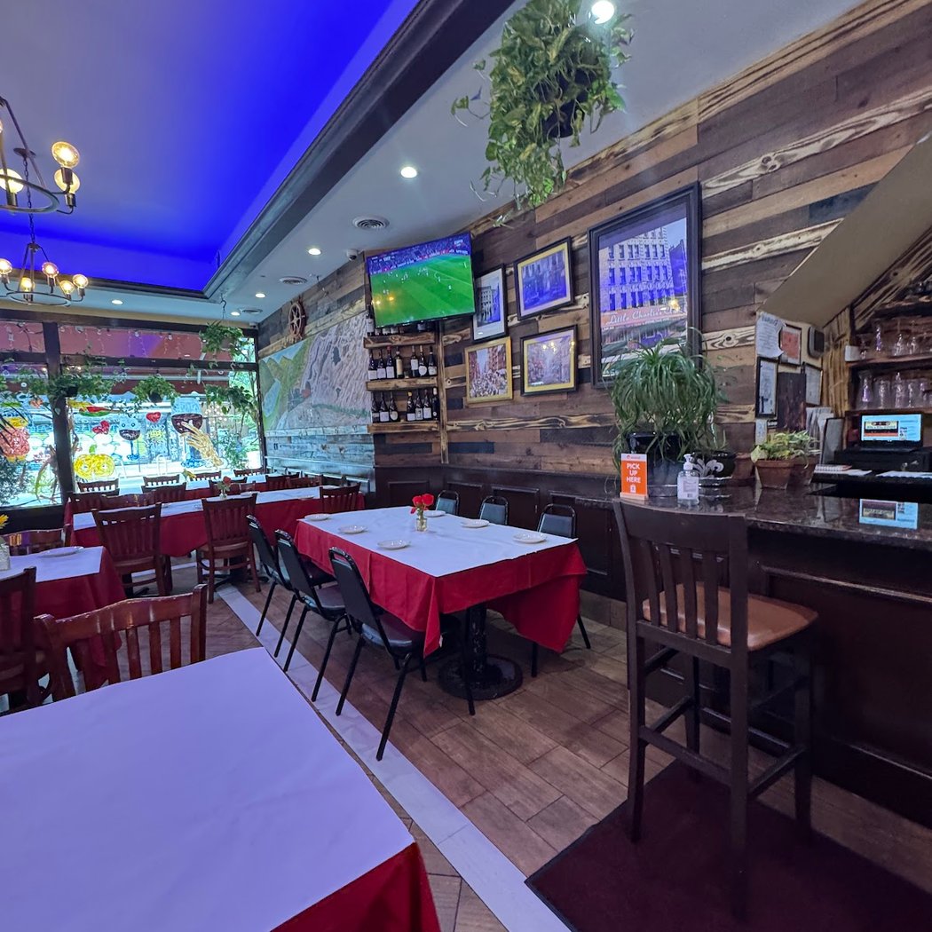 Desy's Clam Restaurant 3