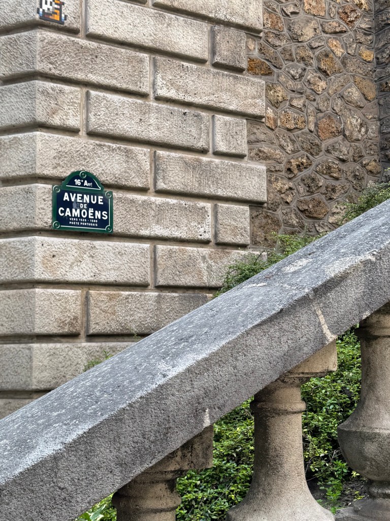 Avenue de Camoens 3