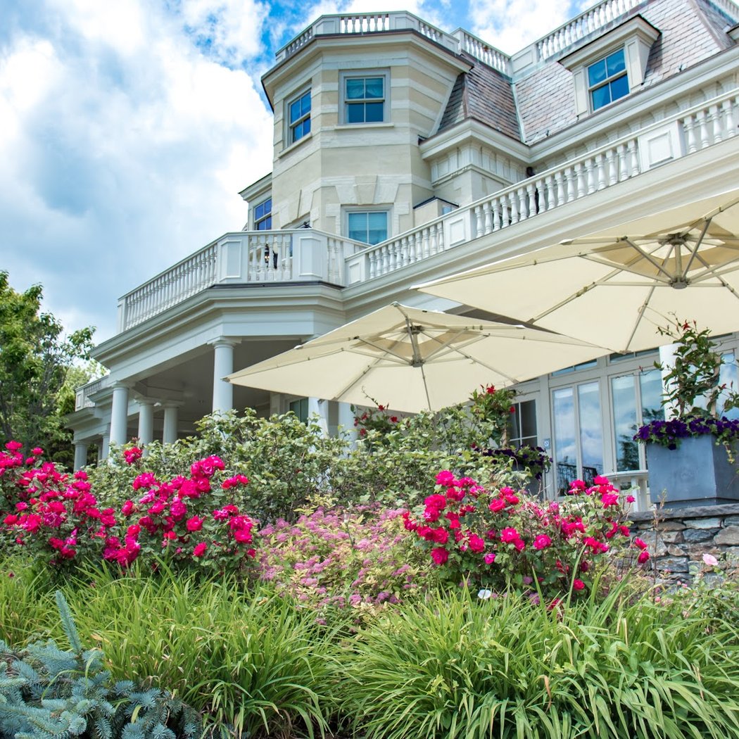 The Chanler at Cliff Walk 2