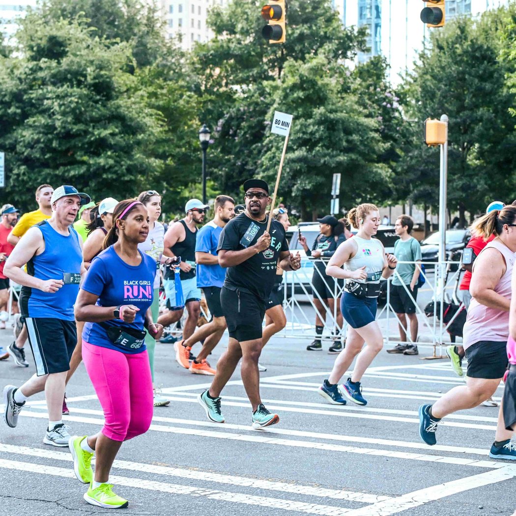 Around the Crown 10K 3