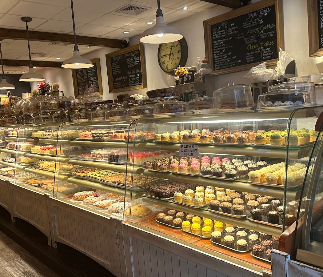 Martha’s Country Bakery 4