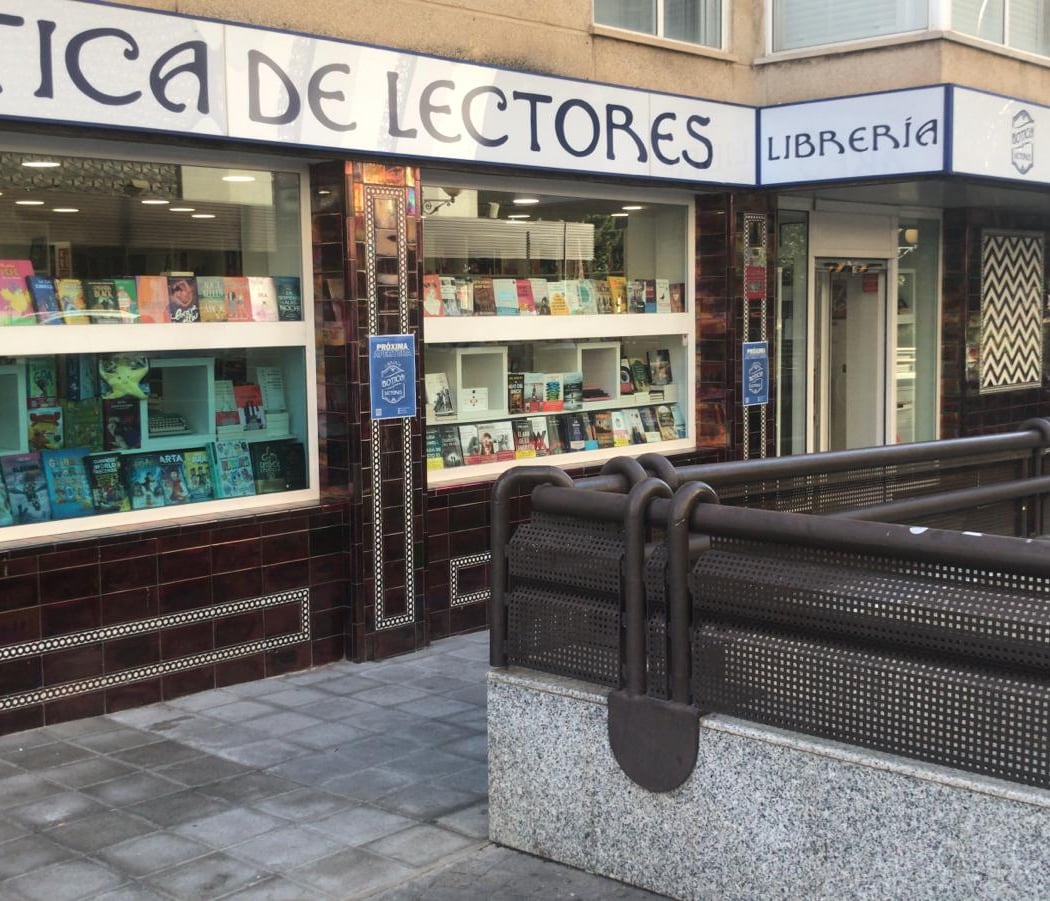 Librería Botica de Lectores NERVION 2