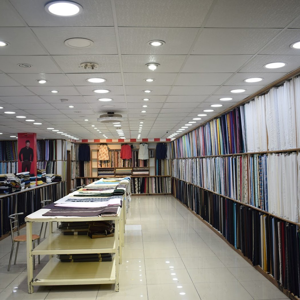 Tip Top Fashion & Fabrics 3