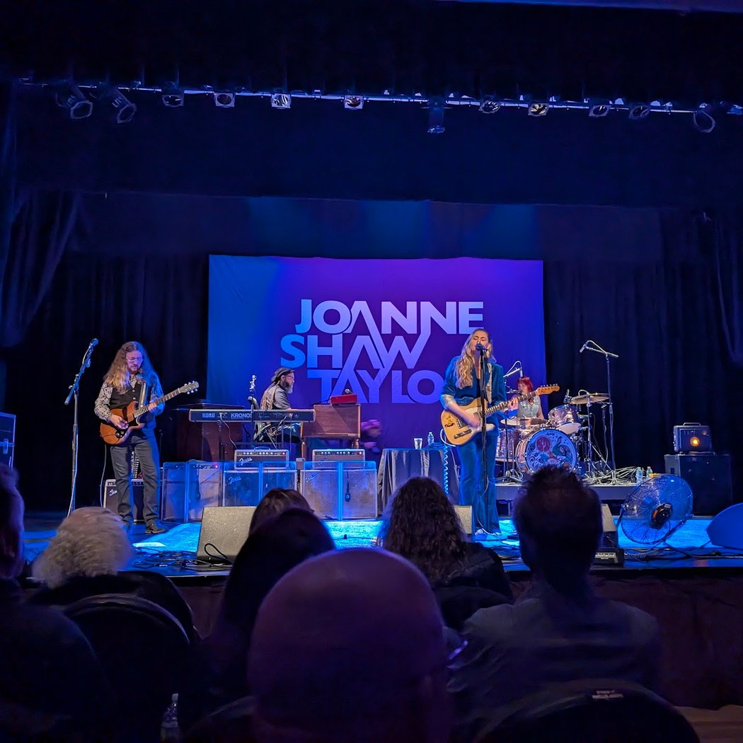 Jeanne Rimsky Theater - Landmark on Main Street 3