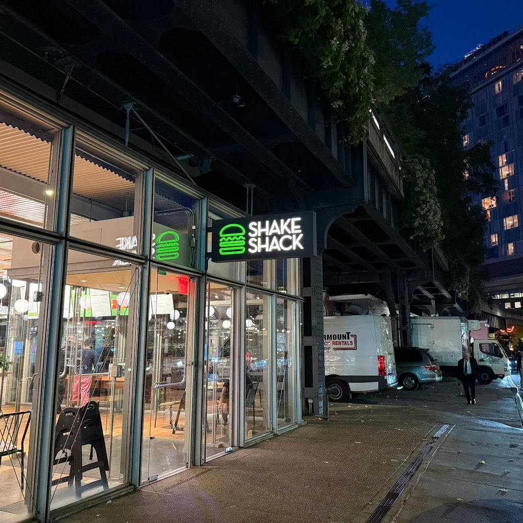Shake Shack Meatpacking District 2