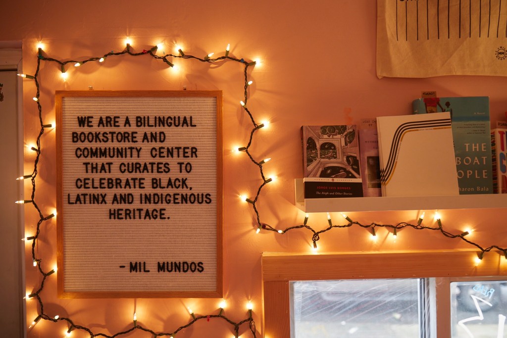 Mil Mundos Books 📚 2