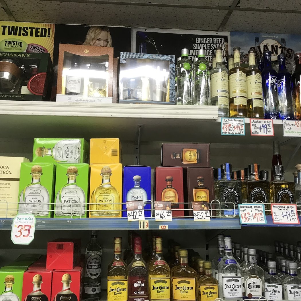 OO LIQUOR'S 2