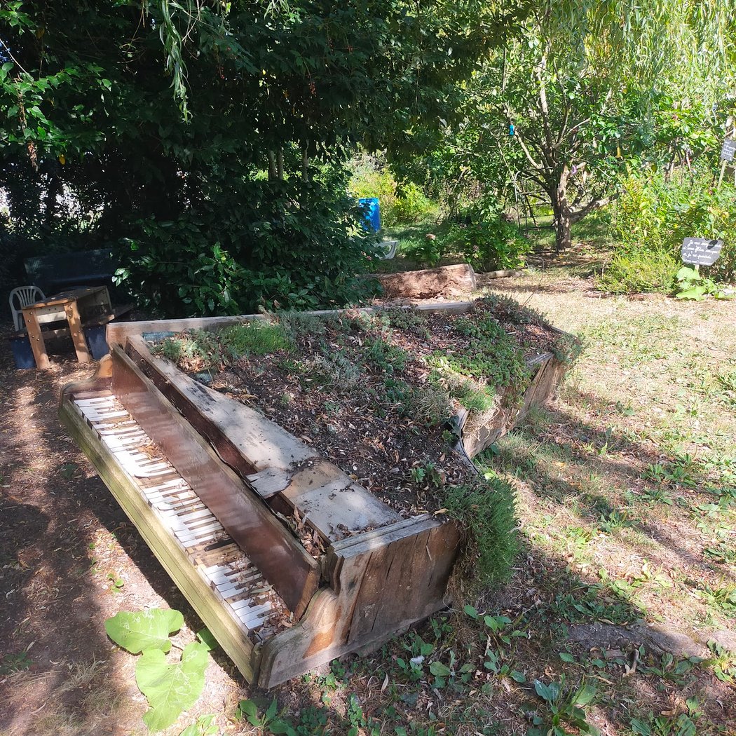 Petits Jardins de Beaulieu.je ne suis pas le propriétaire de beaulieu mais j'aime cette endroit ils superbes 2