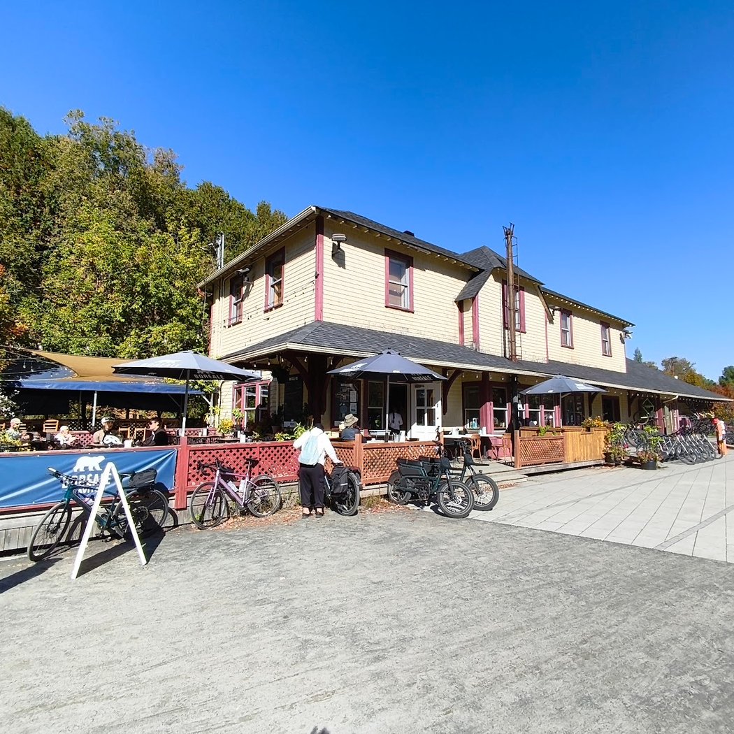 Café de la Gare 3