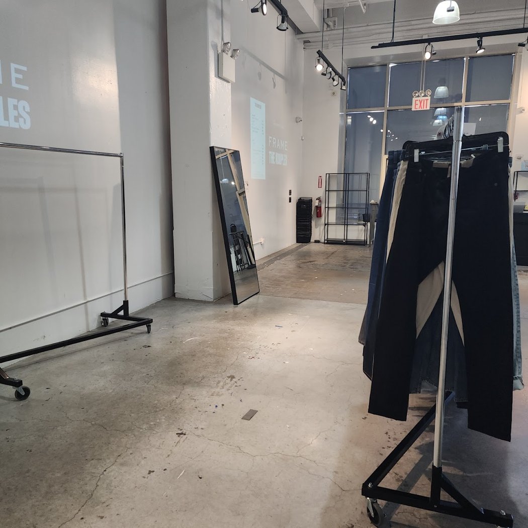 Shop The Philosophy New York Sample Sale 3