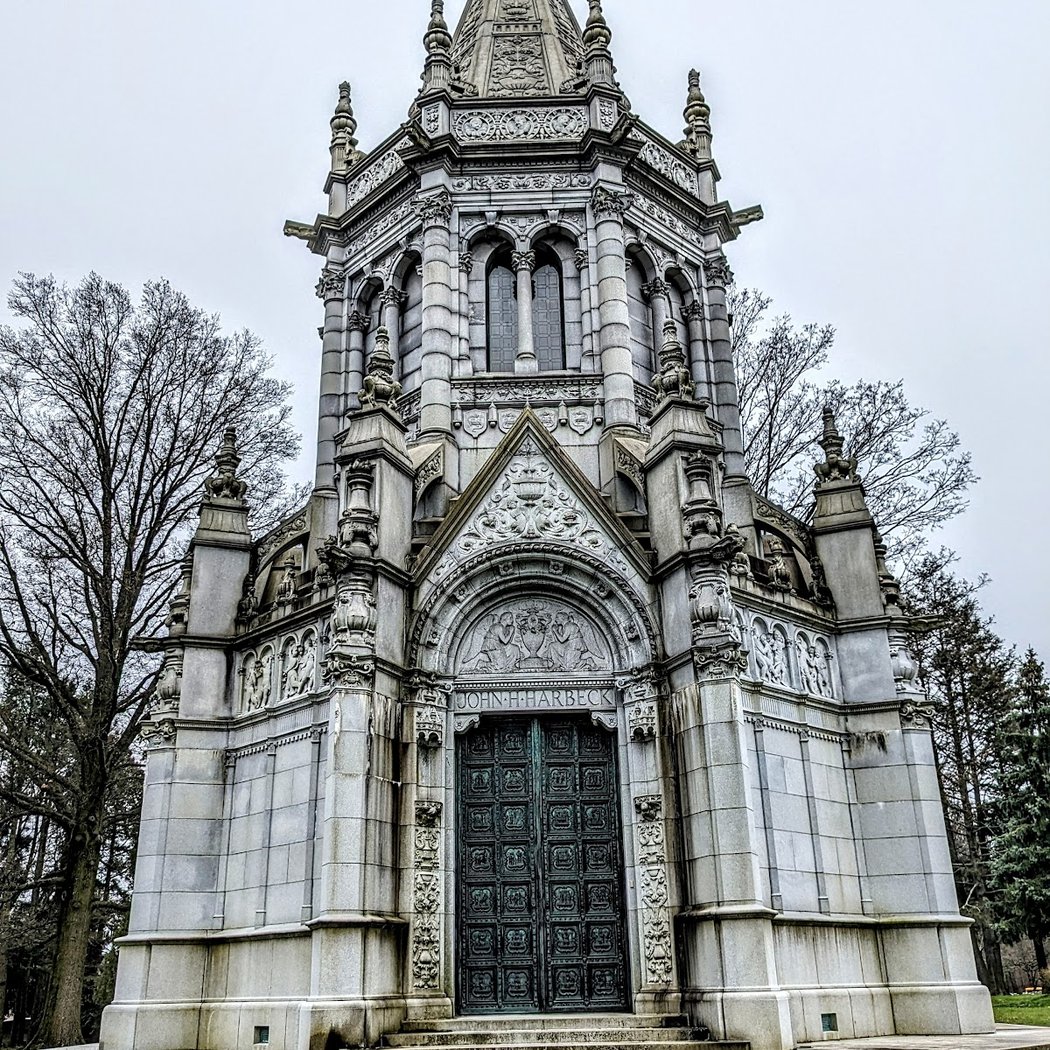 Woodlawn Cemetery • Conservancy 1