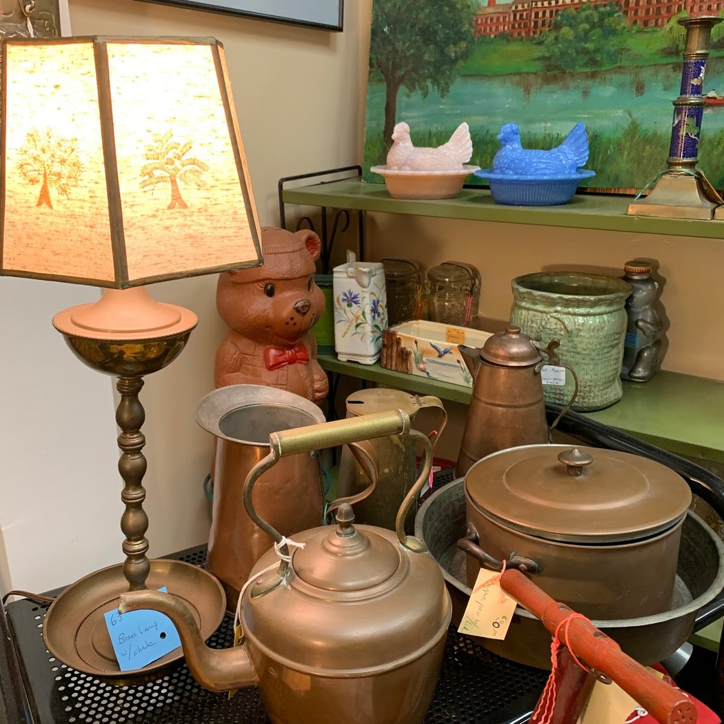 Nostalgia Antiques And Collectibles Store 1