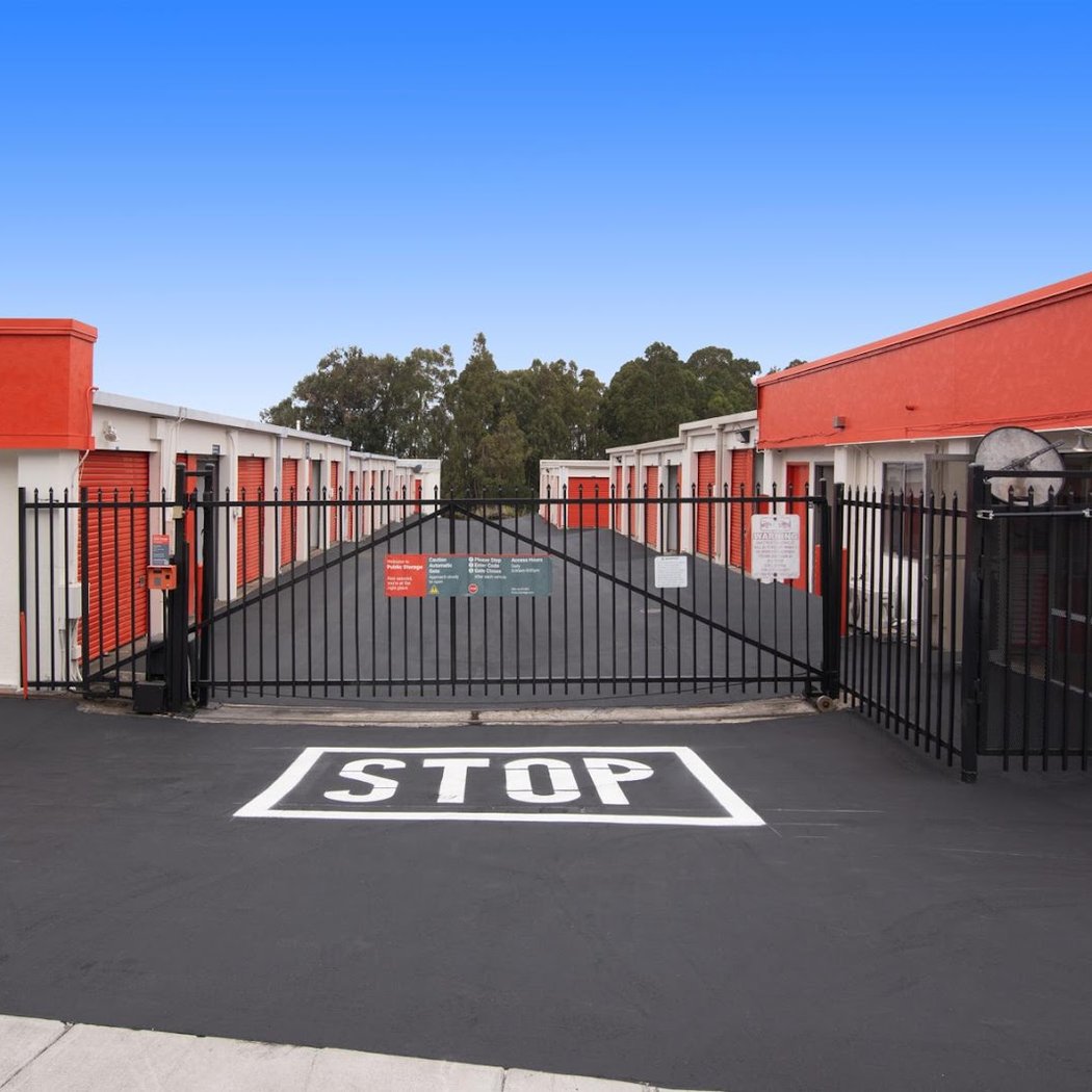 Public Storage 3