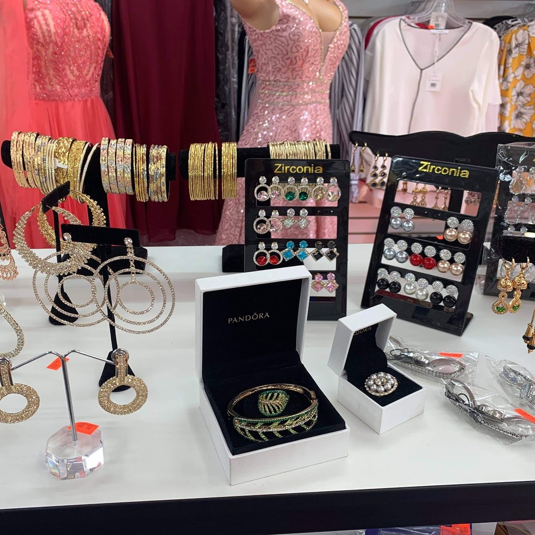 Rosehall Fashion 1