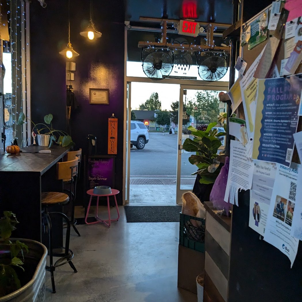 pink owl coffee 3