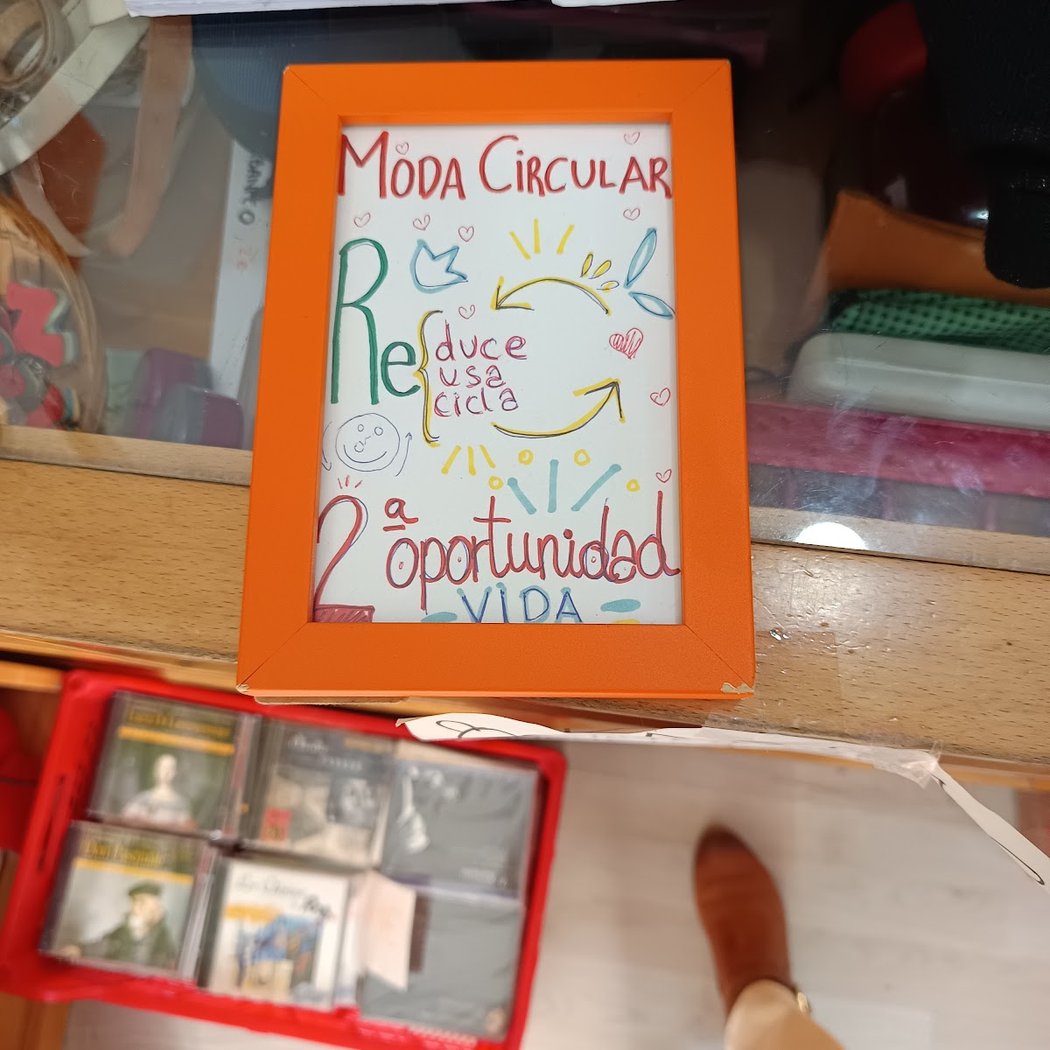 ¡¡¡ Ahora tienda solidaria y ecologica 3
