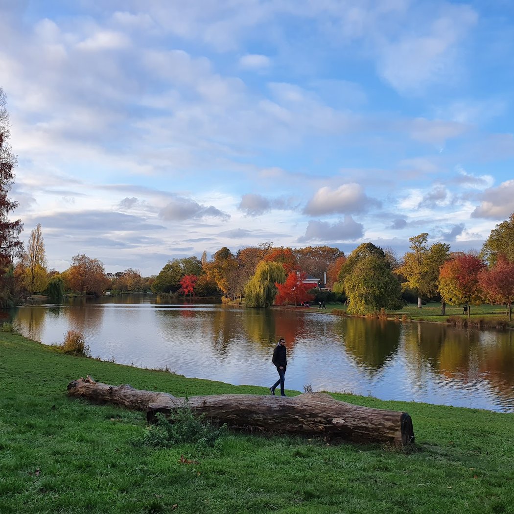 Aire de jeux du lac de Saint-Mande 1