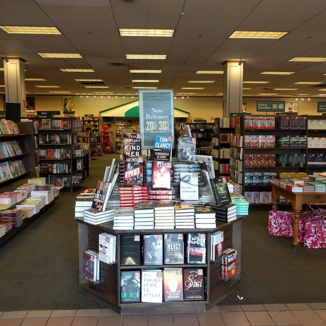 Barnes & Noble 1