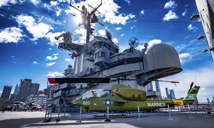 Intrepid Museum 2