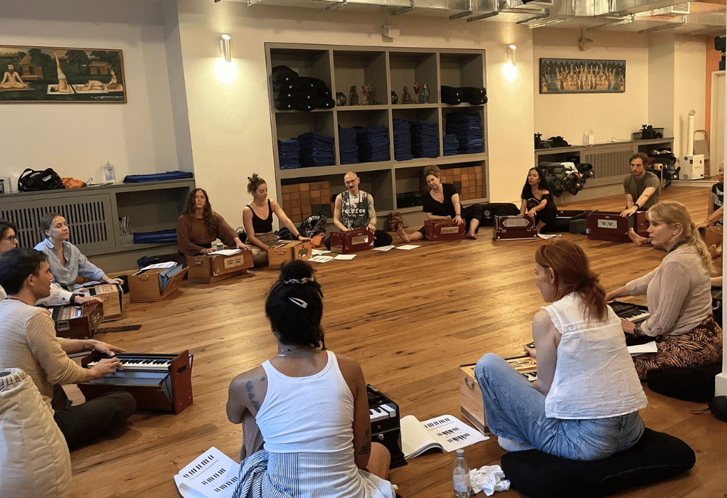 10-HR SOUK Harmonium & Kirtan Training 2