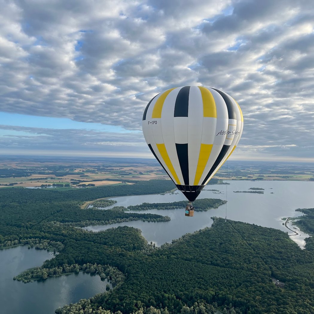 Montgolfière du Lac d'Orient 1